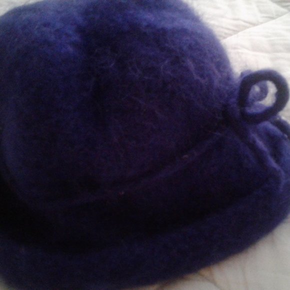 Artisan beautiful wool hat